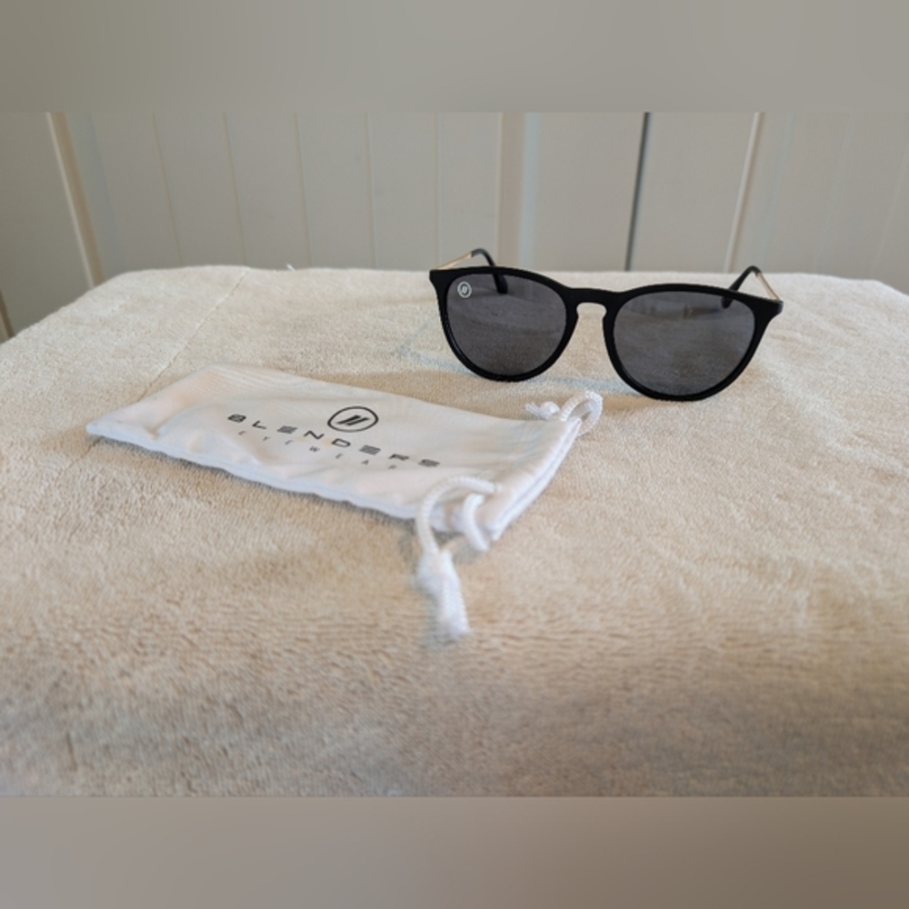 Blenders University Heights Polarized Sunglasses
